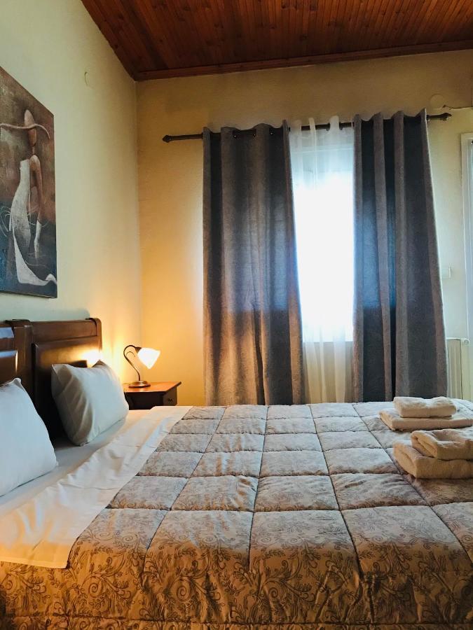 Guesthouse Adonis Káto Loutrákion Kültér fotó