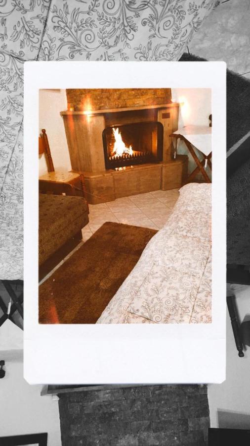 Guesthouse Adonis Káto Loutrákion Kültér fotó
