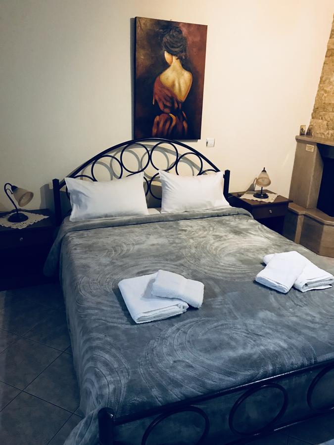 Guesthouse Adonis Káto Loutrákion Kültér fotó